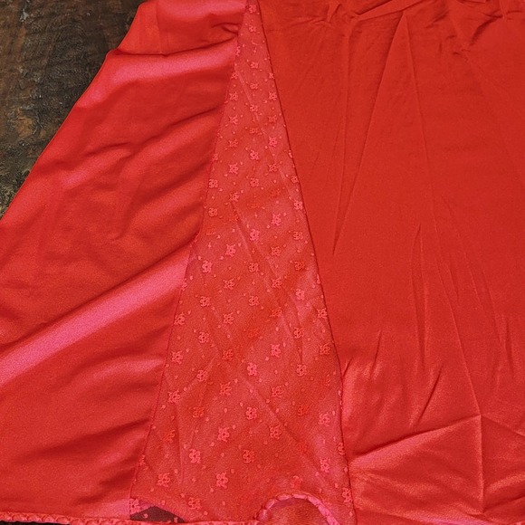 Vintage Joseph Magnin Rene' Red Lingerie Nightgown Floral Lace Trim Small Petite - Picture 4 of 11